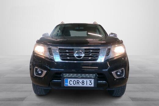 Nissan Navara vaihtoauto