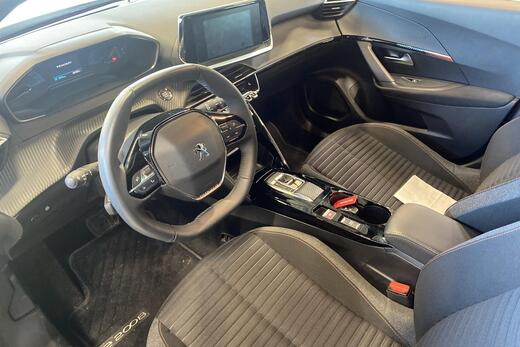 Peugeot e-2008 vaihtoauto