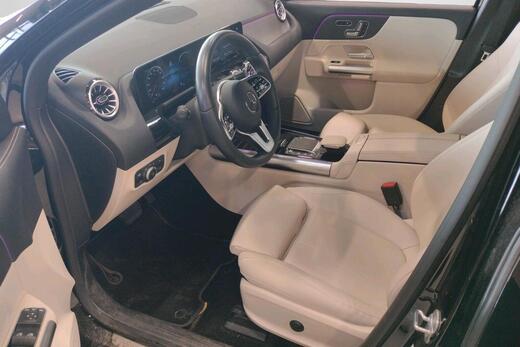 Mercedes-Benz EQA vaihtoauto