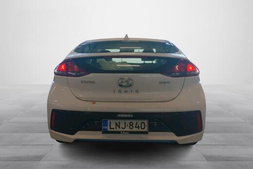 Hyundai IONIQ plug-in vaihtoauto