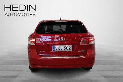 Toyota Avensis vaihtoauto