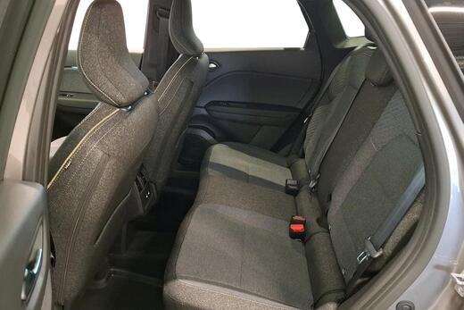 Mitsubishi Grandis vaihtoauto