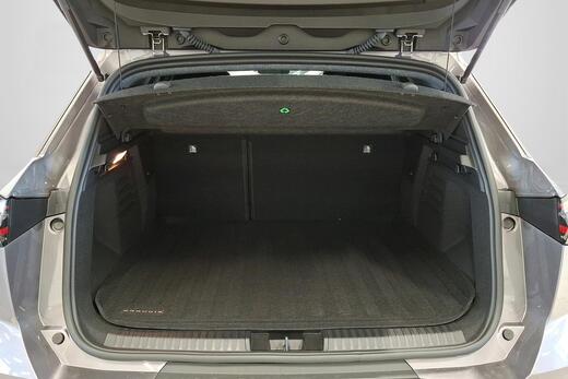 Mitsubishi Grandis vaihtoauto