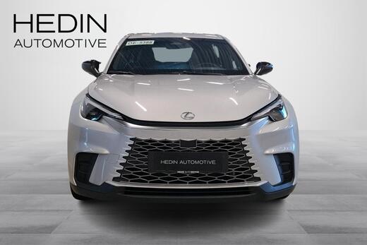 Lexus LBX vaihtoauto