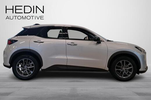 Lexus LBX vaihtoauto