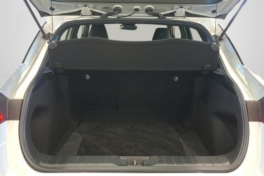 Lexus LBX vaihtoauto