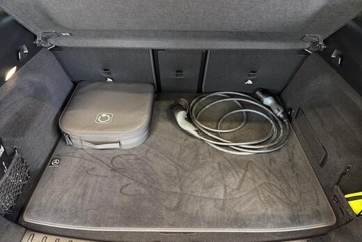 Mercedes-Benz EQA vaihtoauto