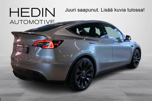 Tesla Model Y vaihtoauto