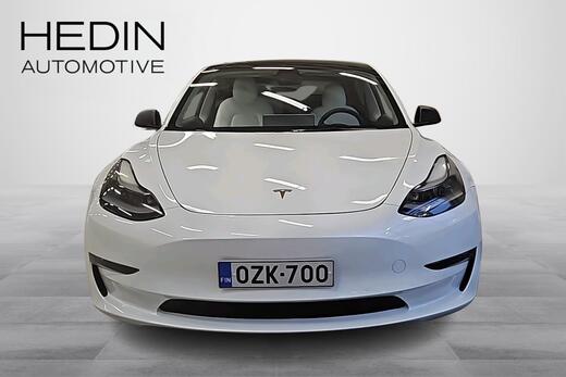 Tesla Model 3 vaihtoauto