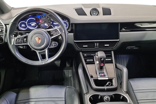 Porsche Cayenne vaihtoauto