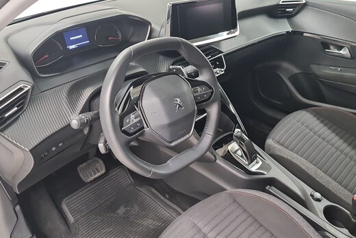 Peugeot 208 vaihtoauto