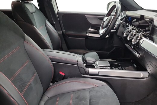 Mercedes-Benz EQB vaihtoauto