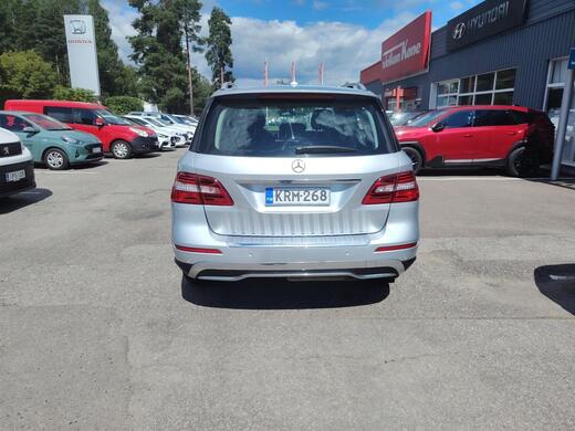 Mercedes-Benz ML vaihtoauto