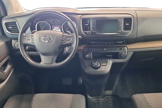 Toyota Proace Verso vaihtoauto