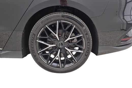 BYD Han vaihtoauto