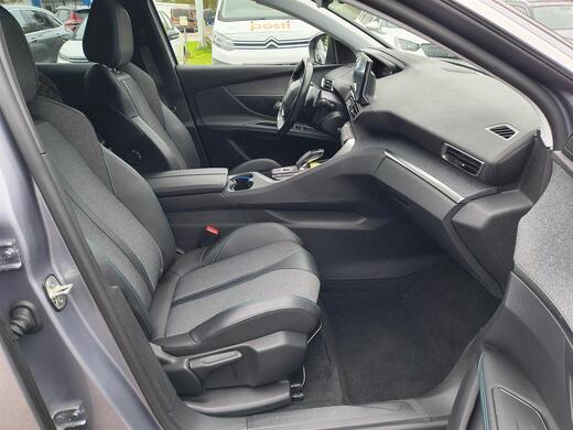 Peugeot 3008 vaihtoauto