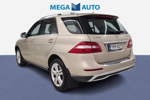 Mercedes-Benz ML vaihtoauto