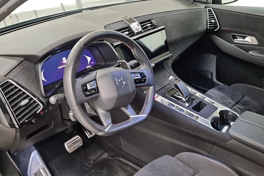 DS 7 vaihtoauto
