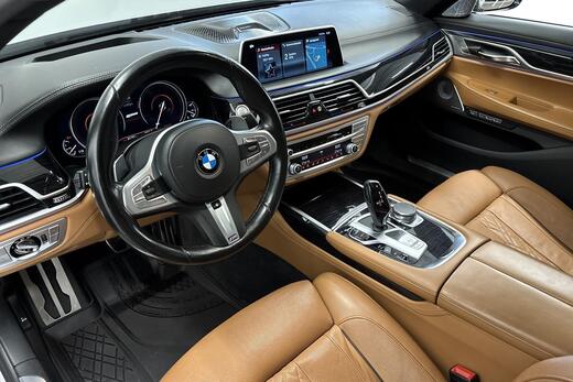 BMW 740 vaihtoauto