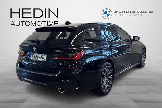 BMW 330 vaihtoauto