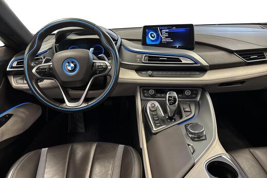 BMW i8 vaihtoauto