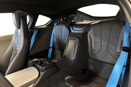 BMW i8 vaihtoauto
