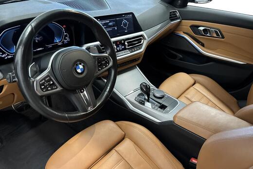 BMW 330 vaihtoauto