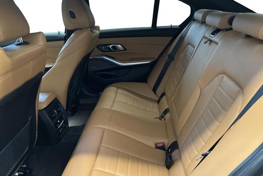 BMW 330 vaihtoauto