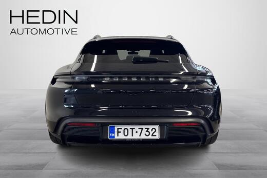 Porsche Taycan vaihtoauto