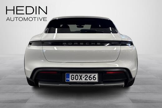 Porsche Taycan vaihtoauto