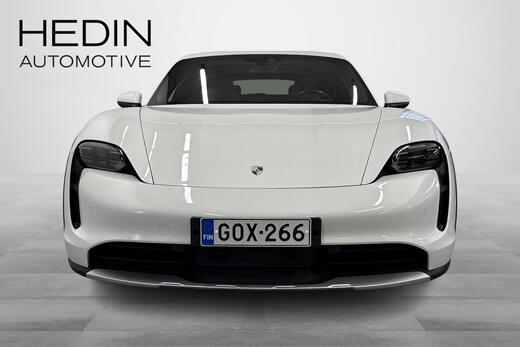Porsche Taycan vaihtoauto
