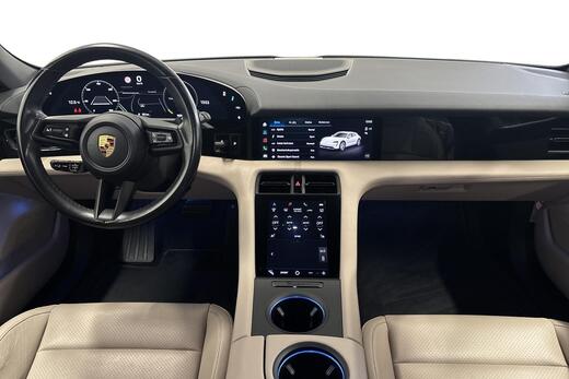 Porsche Taycan vaihtoauto