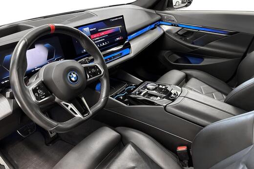 BMW i5 M60 vaihtoauto