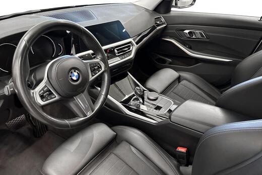 BMW 320 vaihtoauto