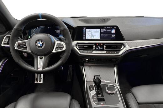 BMW 330 vaihtoauto