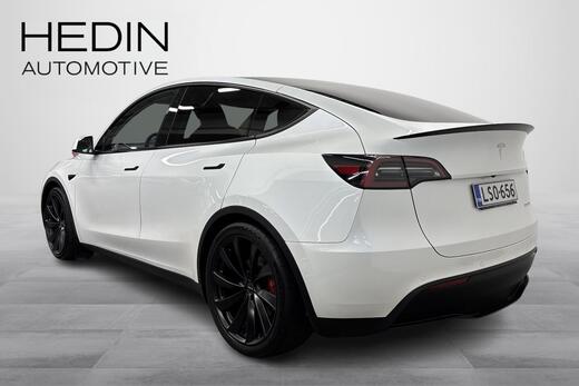 Tesla Model Y vaihtoauto