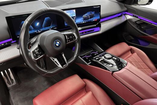 BMW i5 vaihtoauto