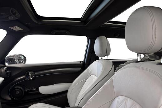 Mini Hatchback vaihtoauto
