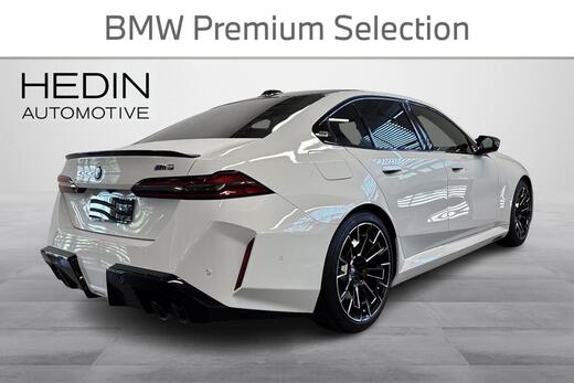 BMW M5 vaihtoauto