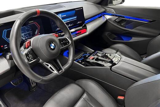 BMW M5 vaihtoauto