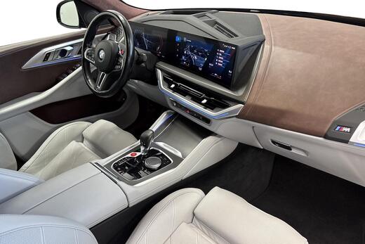 BMW XM vaihtoauto