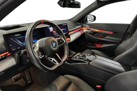 BMW i5 M60 vaihtoauto