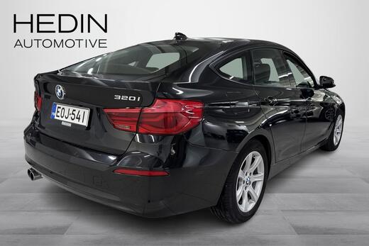 BMW 320 vaihtoauto