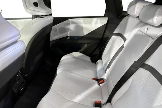 BMW iX3 vaihtoauto