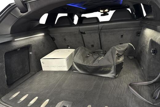BMW XM vaihtoauto