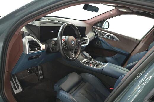 BMW XM vaihtoauto
