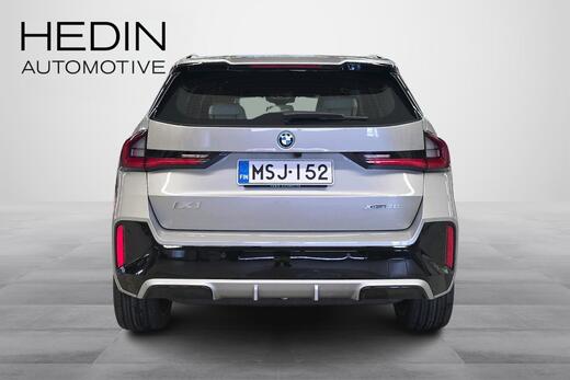 BMW iX1 vaihtoauto