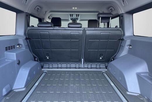 Ineos Grenadier vaihtoauto