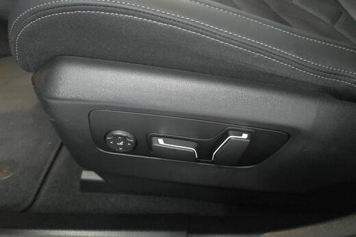 BMW i5 M60 vaihtoauto