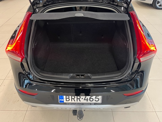 Volvo V40 Cross Country vaihtoauto